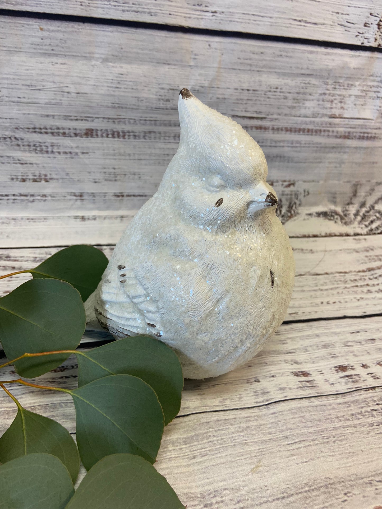Resin White Cardinal